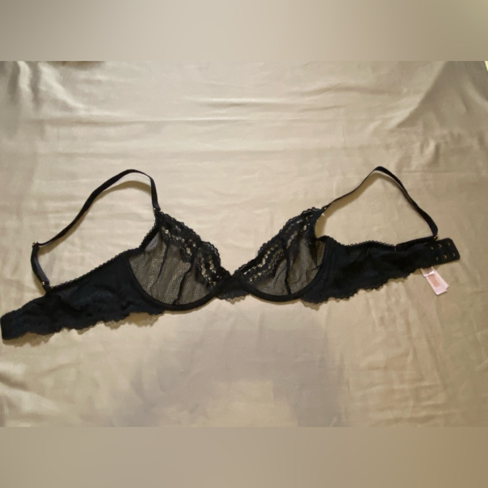Savage X Fenty Elegant Black Lace Bra Size 34D